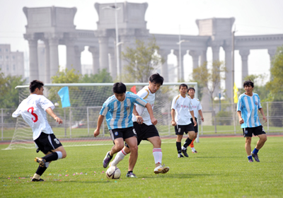 新形态、新场景、新功能的应用催生出新的市场需求